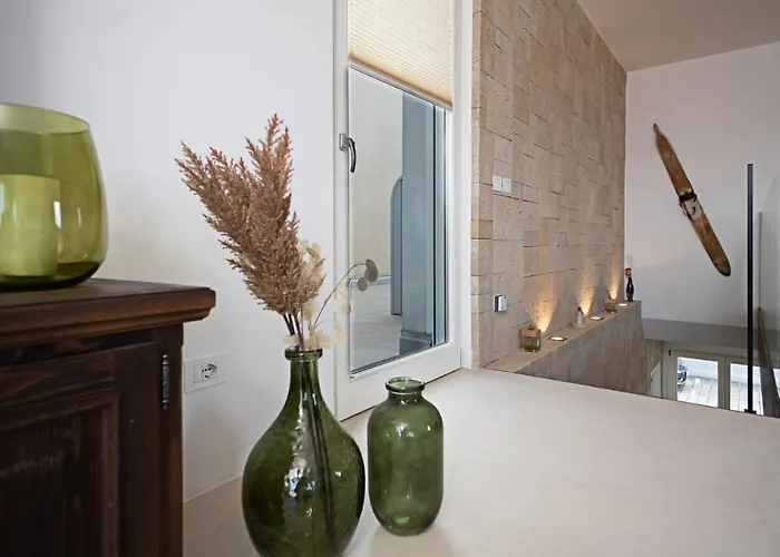 Julia - Regarda Travel Villa *